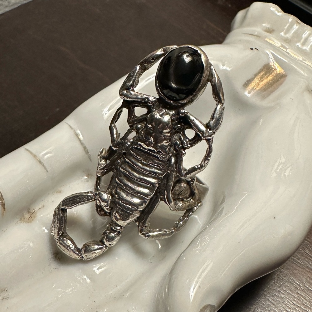 Mercury Hour (Reposeux) Scorpion ring with black star diopsode. Size 8.25